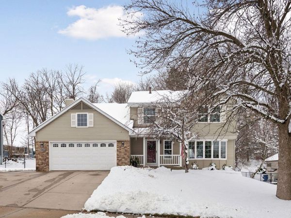 6415 Mere Drive, Eden Prairie, MN 55346