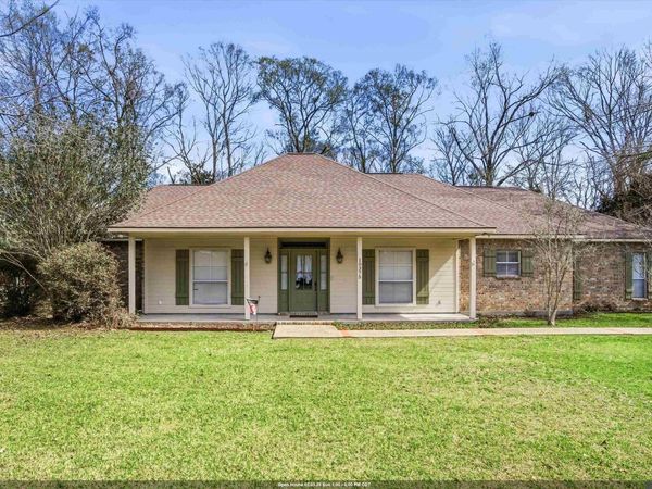 10375 Old Field Rd, St Francisville, LA 70775