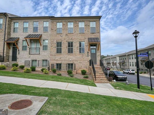 4240 Hickory Pines Alley, Doraville, GA 30360