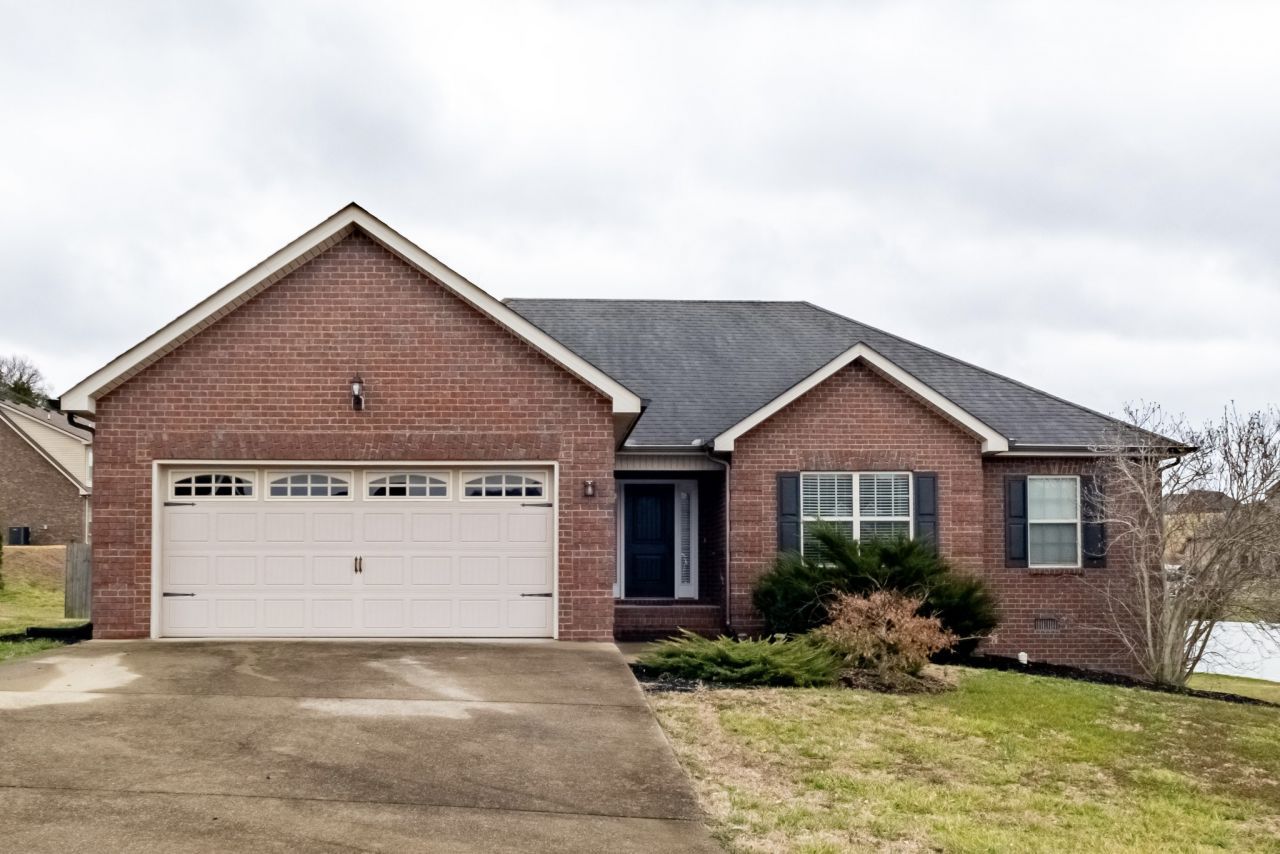 49 Auburn Hills Dr, Woodbury, TN 37190 Main Photo