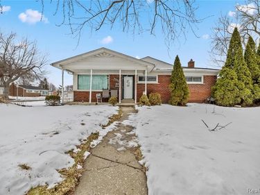 3492 Elizabeth Street, Melvindale, MI 48122