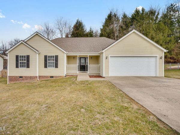1019 Fox Meadows Circle, Bluff City, TN 37618