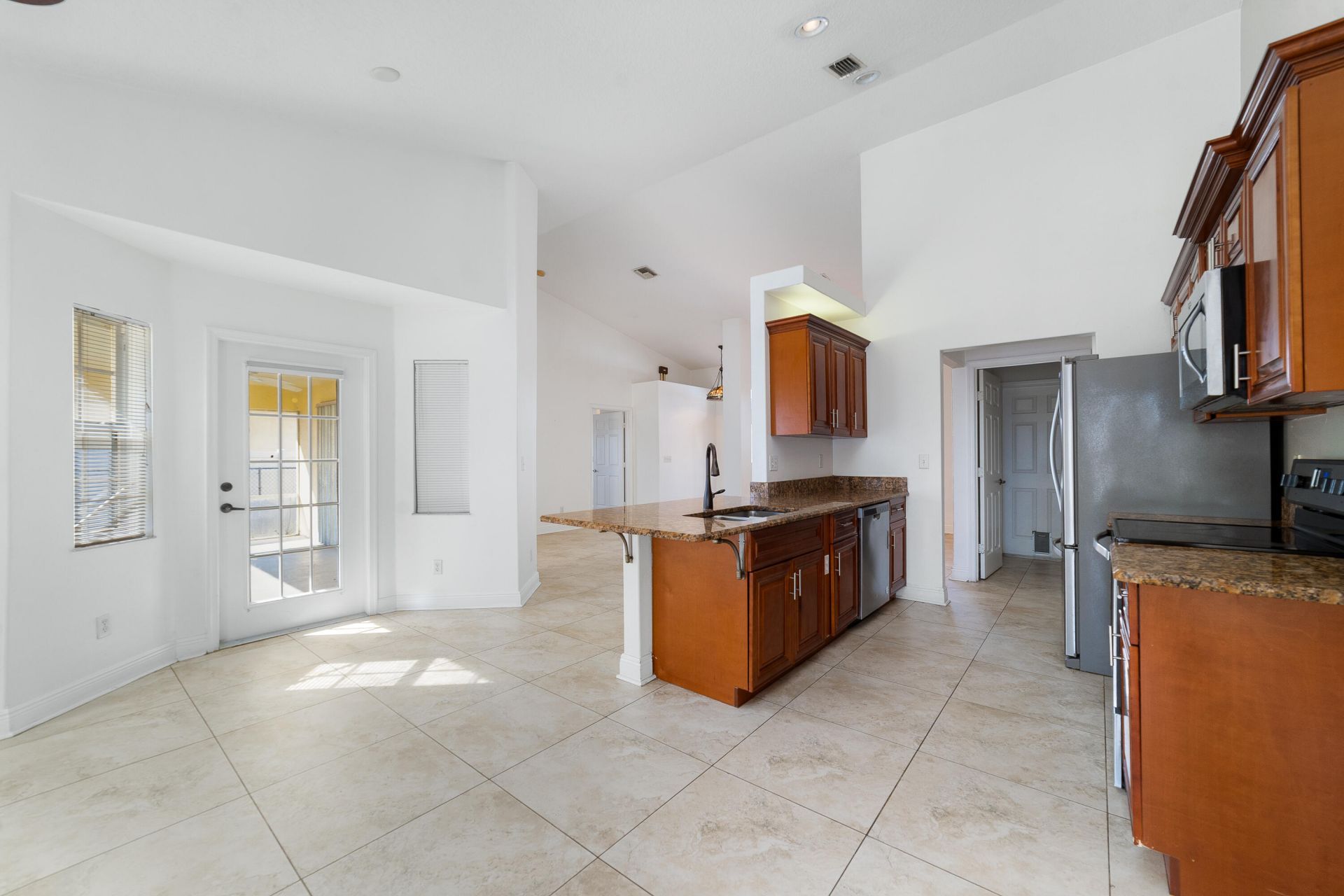 434 SW Lacroix Avenue, Port Saint Lucie, FL 34953 Photo