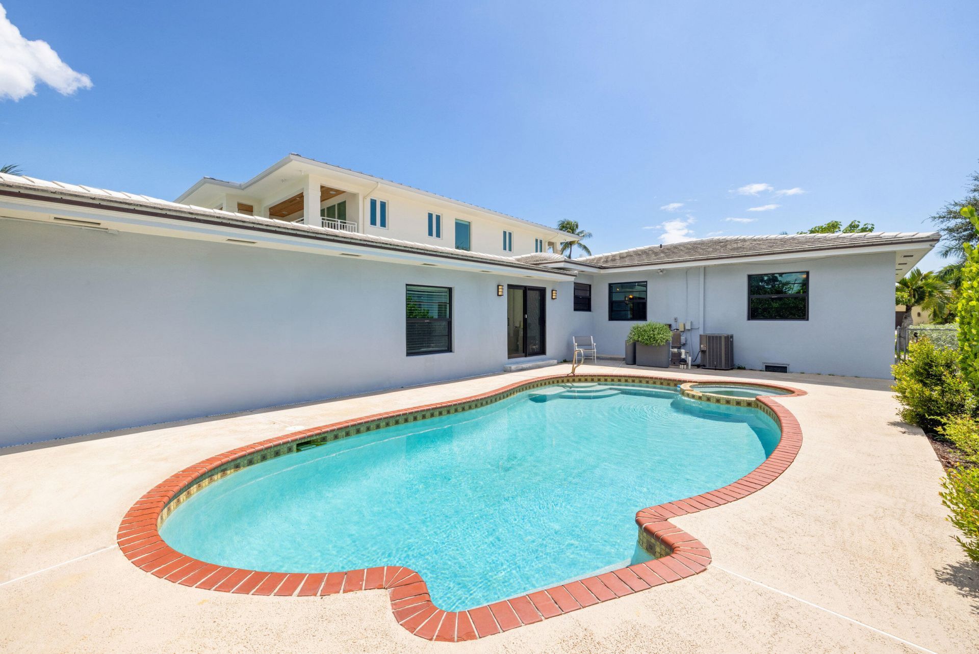 1023 S Palmway, Lake Worth Beach, FL 33460 Photo