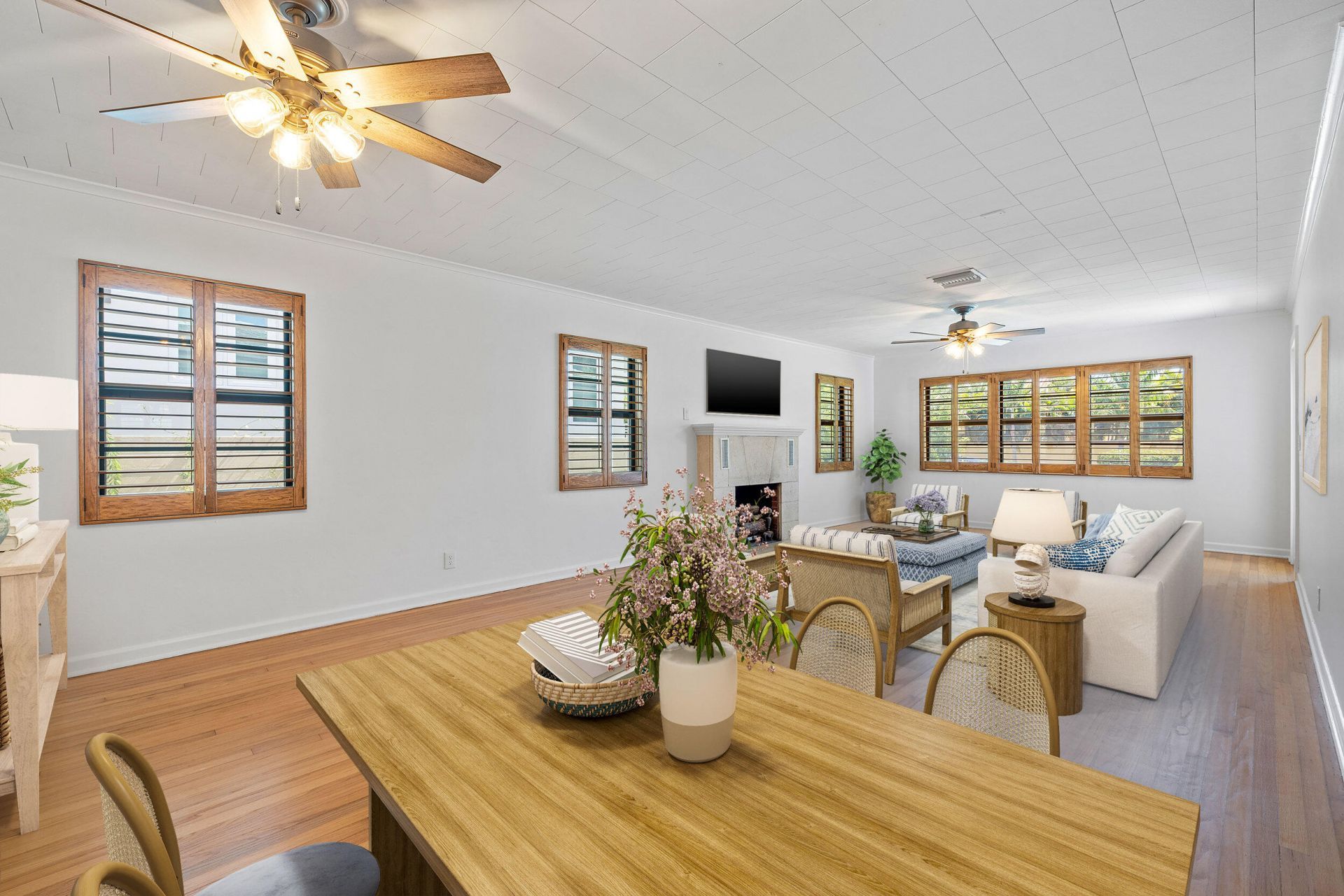 1023 S Palmway, Lake Worth Beach, FL 33460 Photo