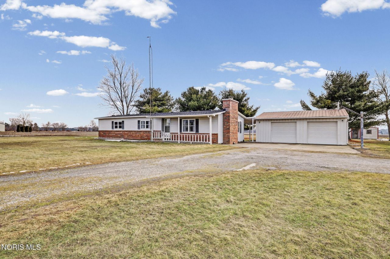 3859 Co Rd C, Swanton, OH 43558 Main Photo