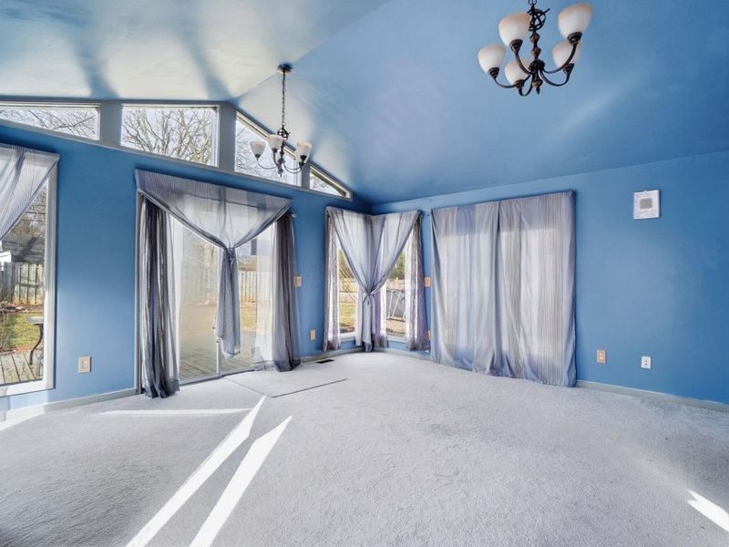 300 Dunbarton Road , Columbus, OH 43230 Photo 12