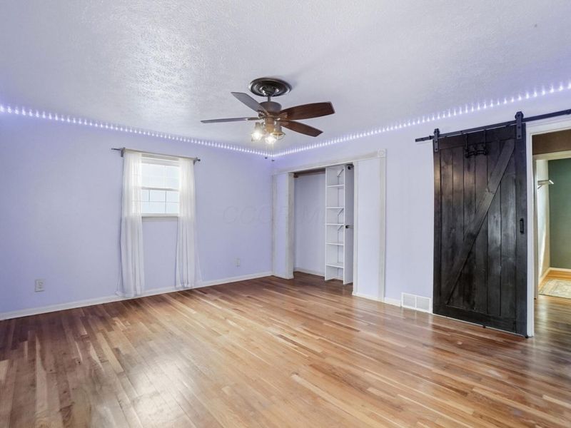 300 Dunbarton Road , Columbus, OH 43230 Photo 17