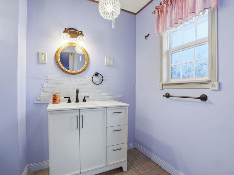 300 Dunbarton Road , Columbus, OH 43230 Photo 19