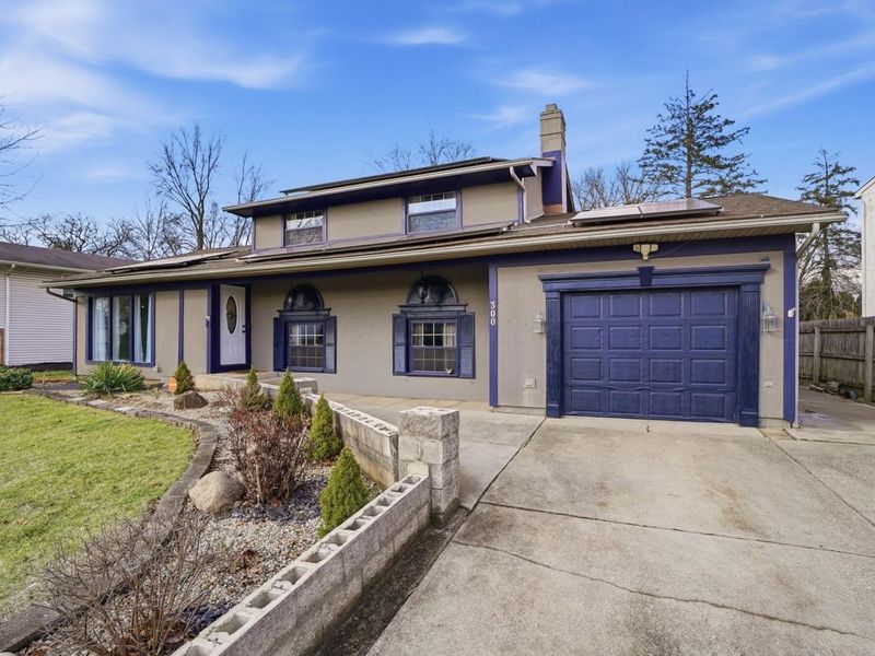 300 Dunbarton Road , Columbus, OH 43230 Photo 2