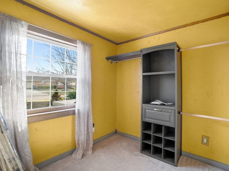 300 Dunbarton Road , Columbus, OH 43230 Photo 30