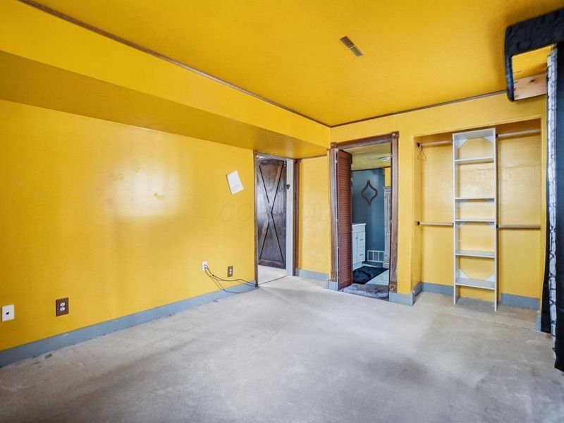 300 Dunbarton Road , Columbus, OH 43230 Photo 33