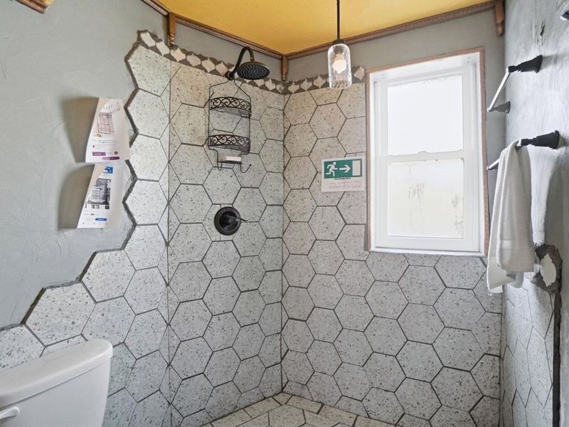 300 Dunbarton Road , Columbus, OH 43230 Photo 36