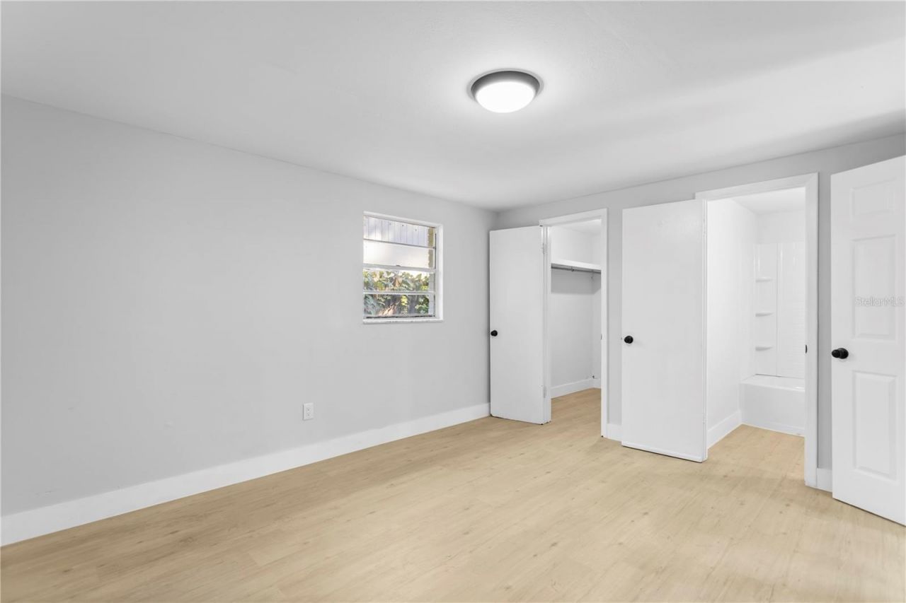 12703 N 15th St, Tampa, FL 33612 Photo