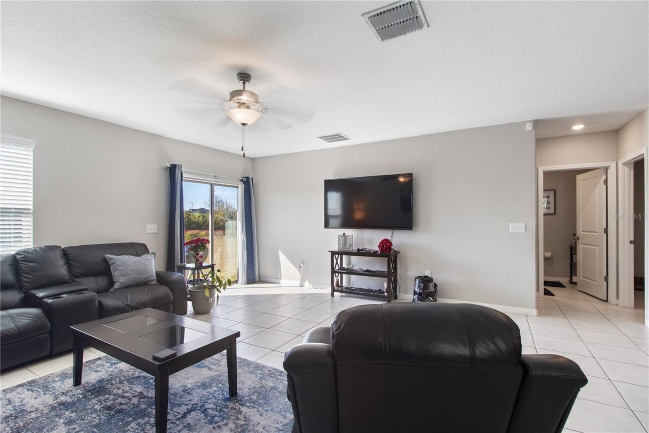 15541 Colt Creek Place, Sun City Center, FL 33573 Photo