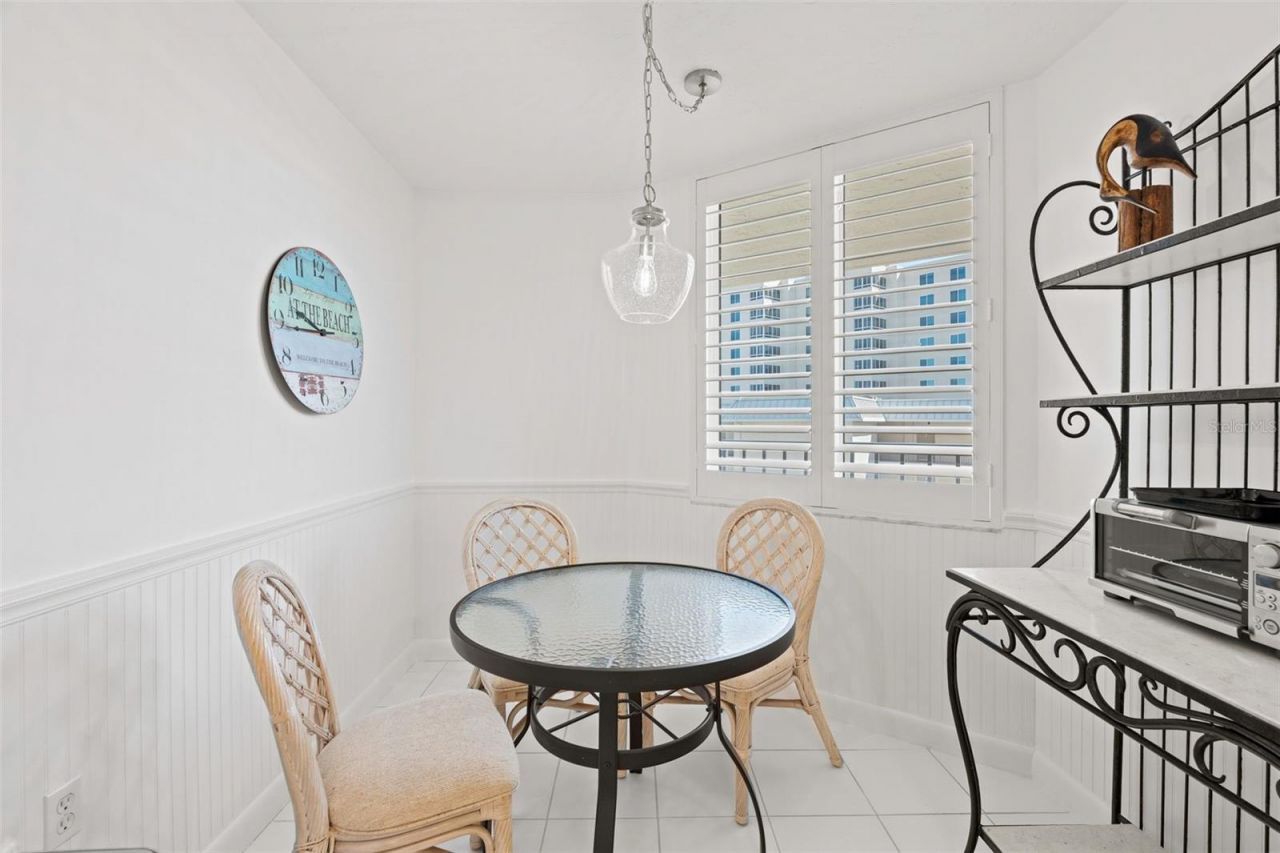 5880 Midnight Pass Road, Unit 605, Sarasota, FL 34242 Photo