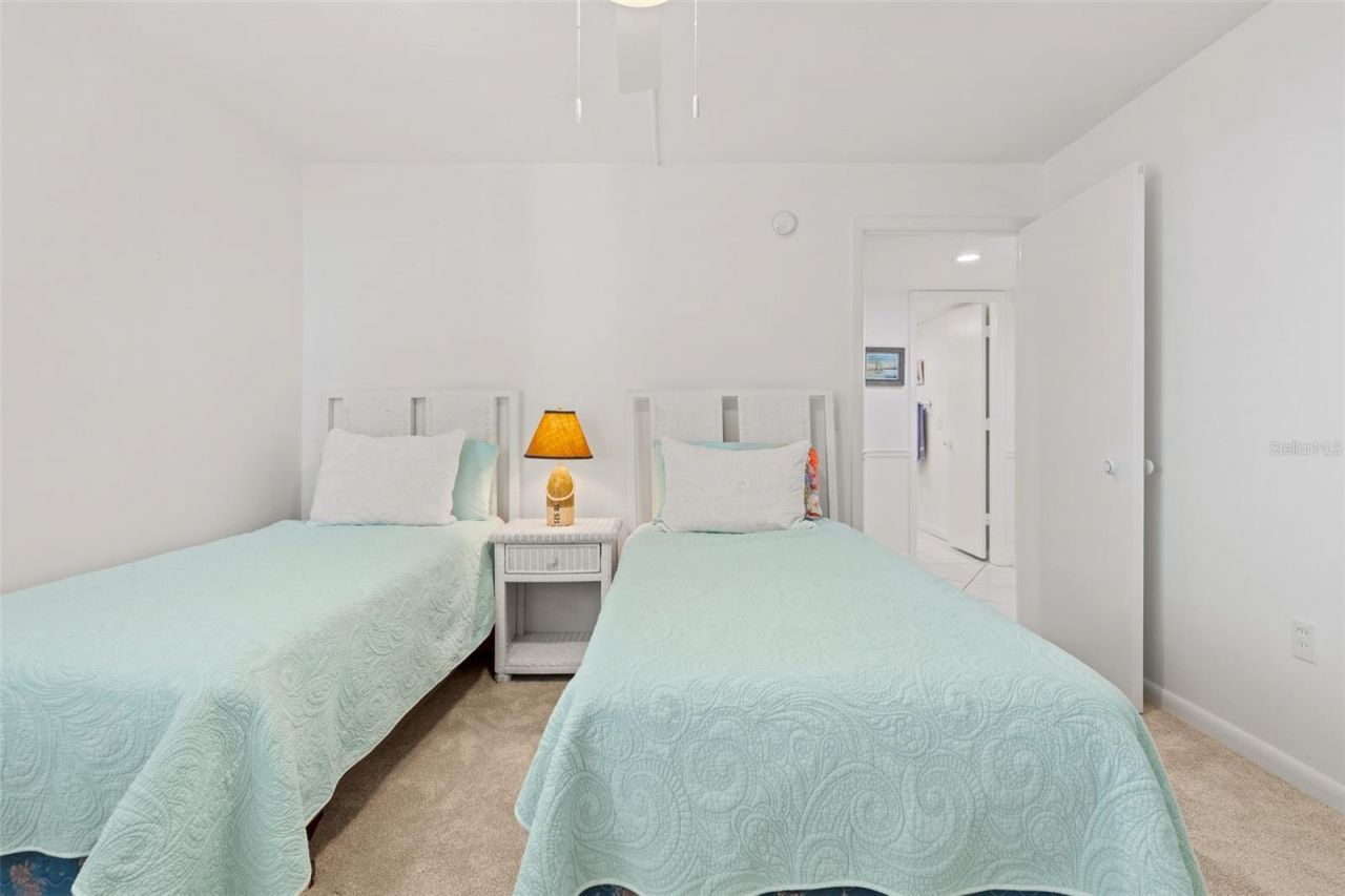 5880 Midnight Pass Road, Unit 605, Sarasota, FL 34242 Photo