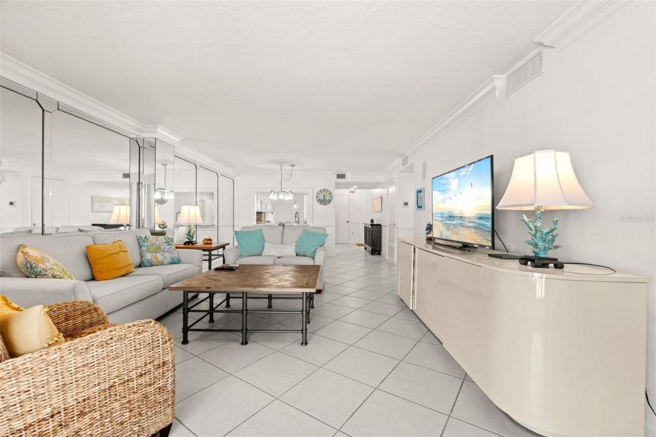 5880 Midnight Pass Road, Unit 605, Sarasota, FL 34242 Photo