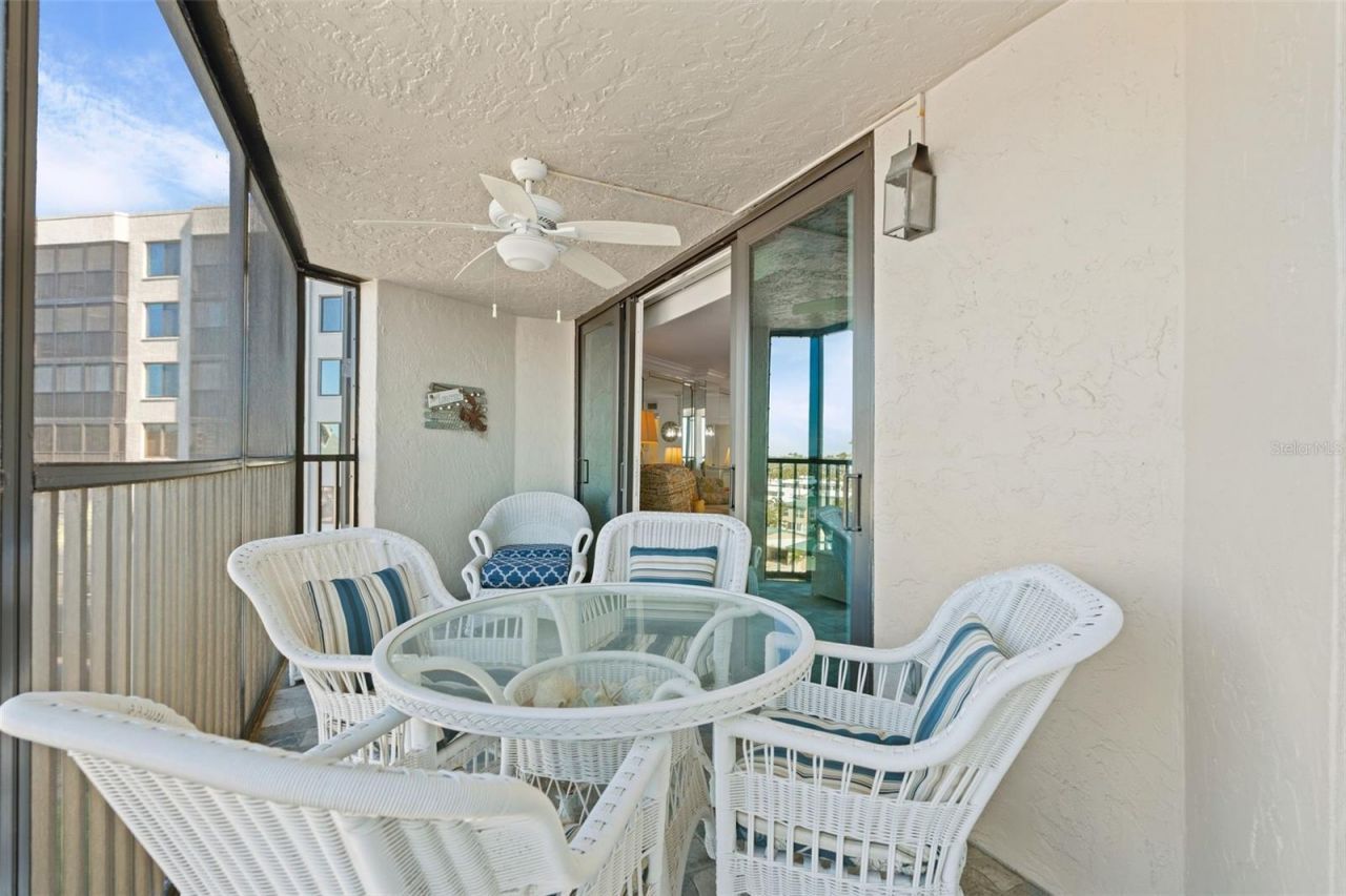 5880 Midnight Pass Road, Unit 605, Sarasota, FL 34242 Photo