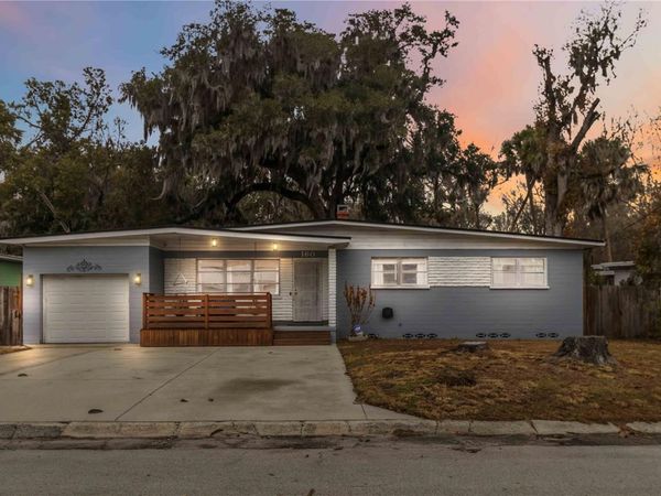 160 OAKWOOD DRIVE, DAYTONA BEACH, FL 32117