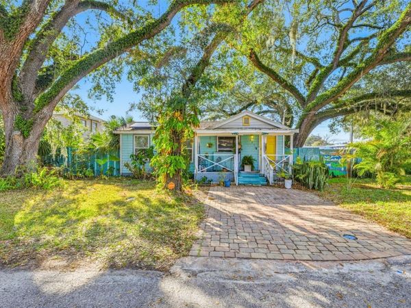 8418 N 9TH STREET, TAMPA, FL 33604