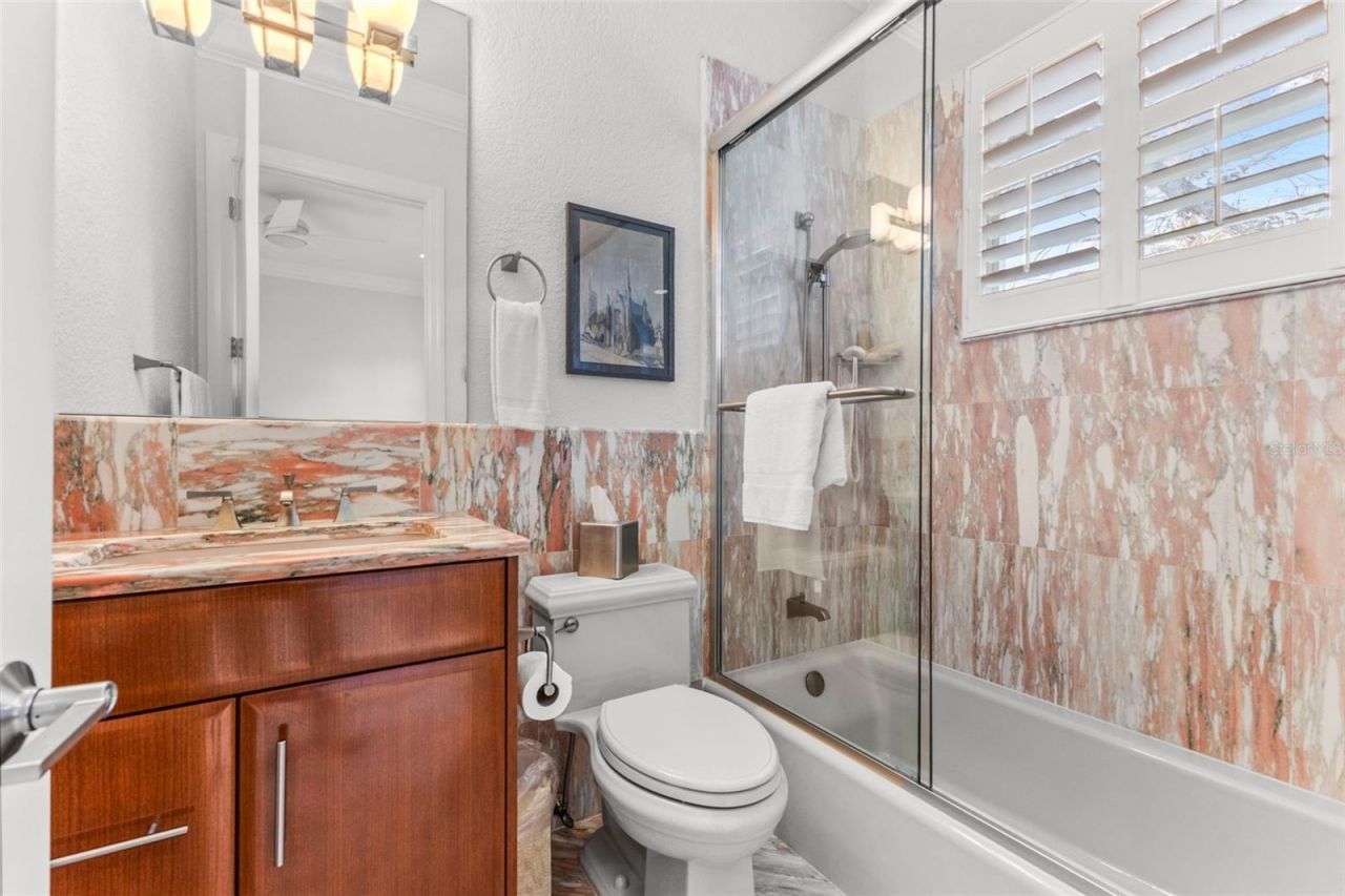 530 N Mac Ewen Drive, Osprey, FL 34229 Photo