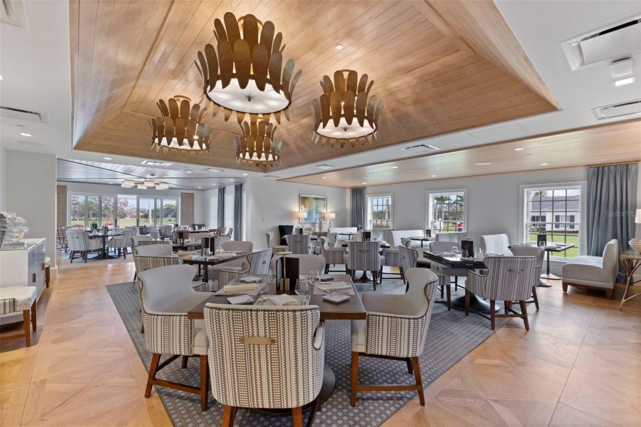 530 N Mac Ewen Drive, Osprey, FL 34229 Photo