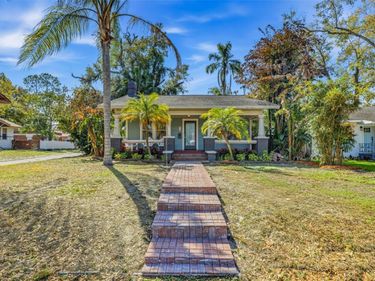 1029 E POWHATAN AVENUE, TAMPA, FL 33604