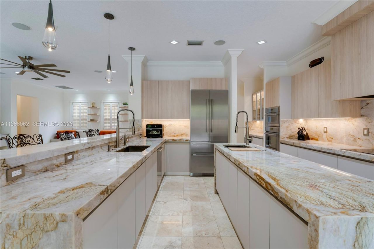 6235 Rolling Road Dr, Pinecrest, FL 33156 Photo