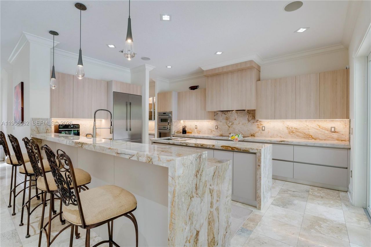 6235 Rolling Road Dr, Pinecrest, FL 33156 Photo