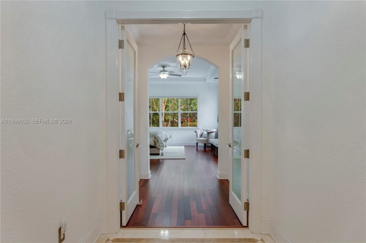 6235 Rolling Road Dr, Pinecrest, FL 33156 Photo