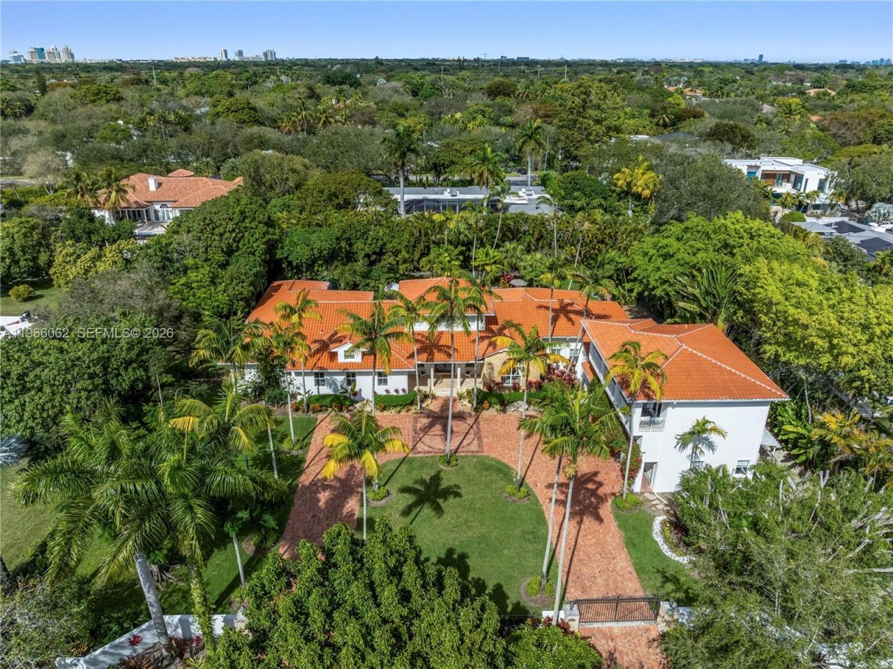 6235 Rolling Road Dr, Pinecrest, FL 33156 Photo