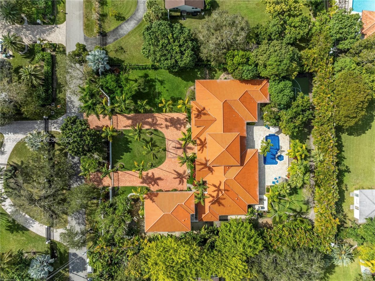 6235 Rolling Road Dr, Pinecrest, FL 33156 Photo