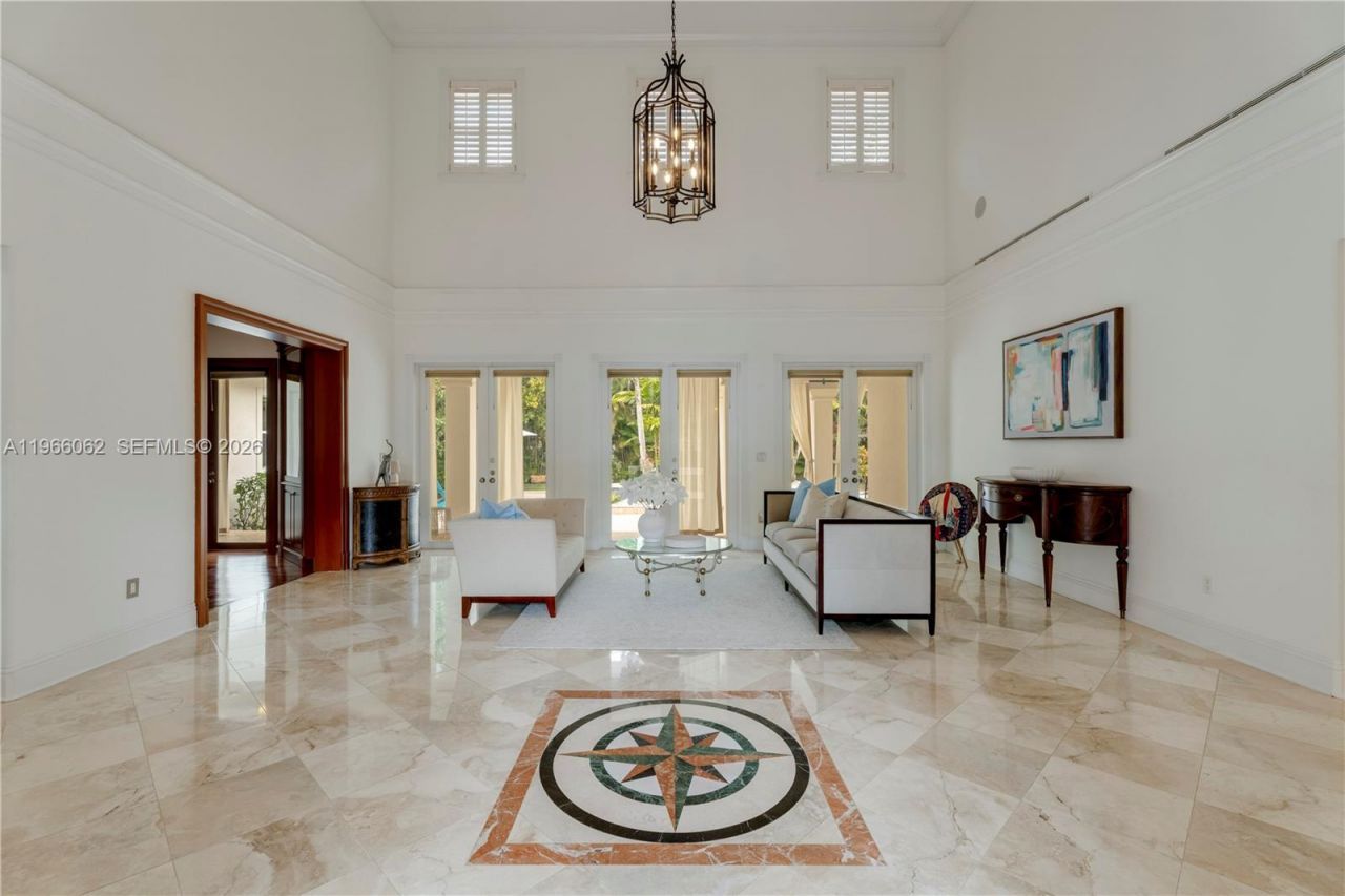 6235 Rolling Road Dr, Pinecrest, FL 33156 Photo