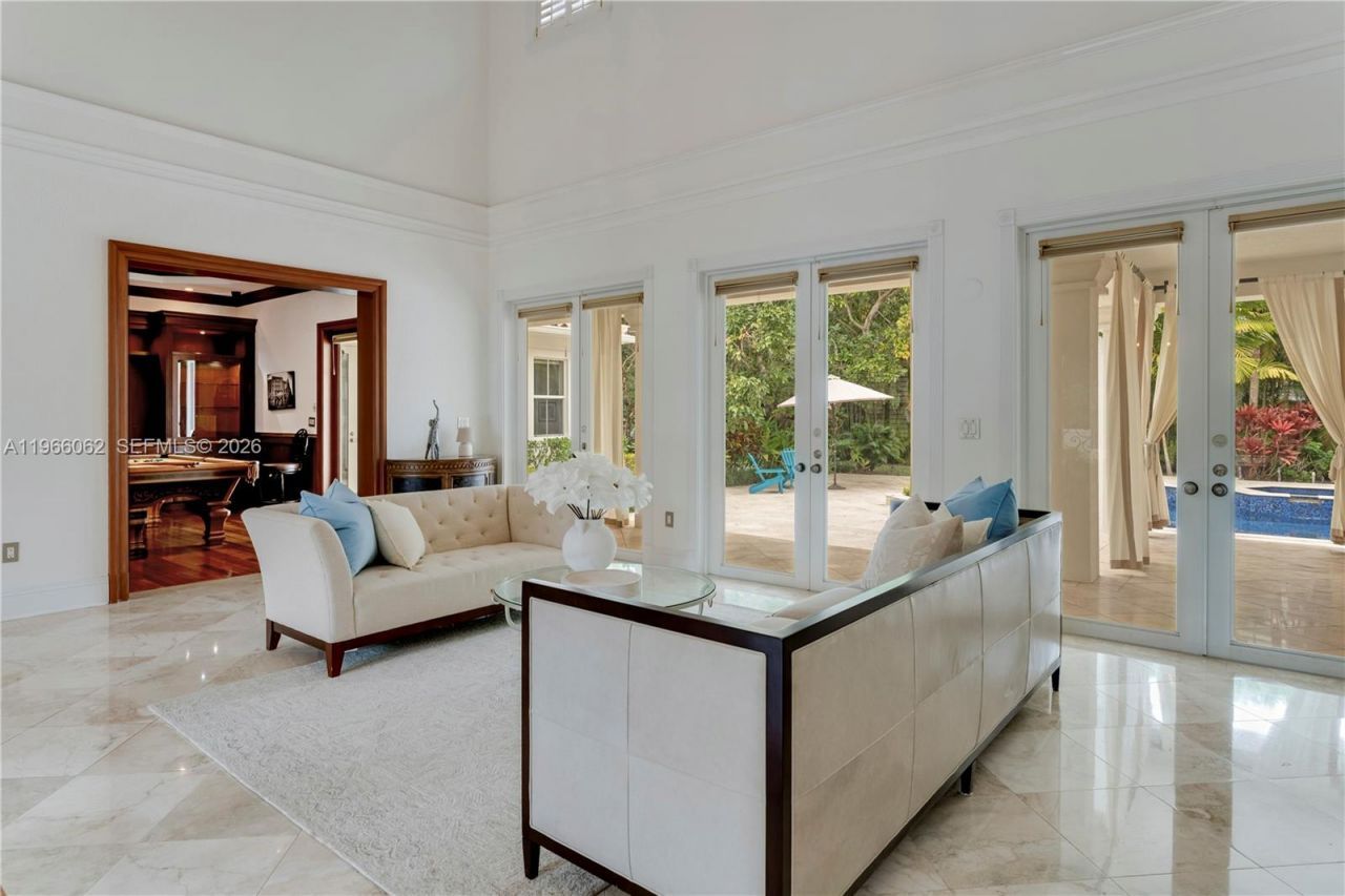 6235 Rolling Road Dr, Pinecrest, FL 33156 Photo