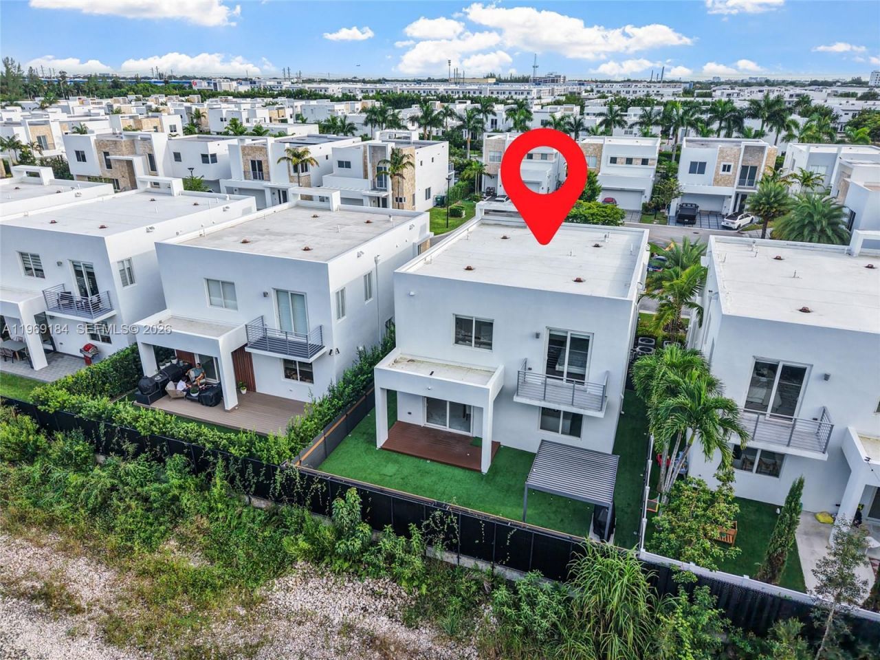 10373 NW 68th Ter, Doral, FL 33178 Photo