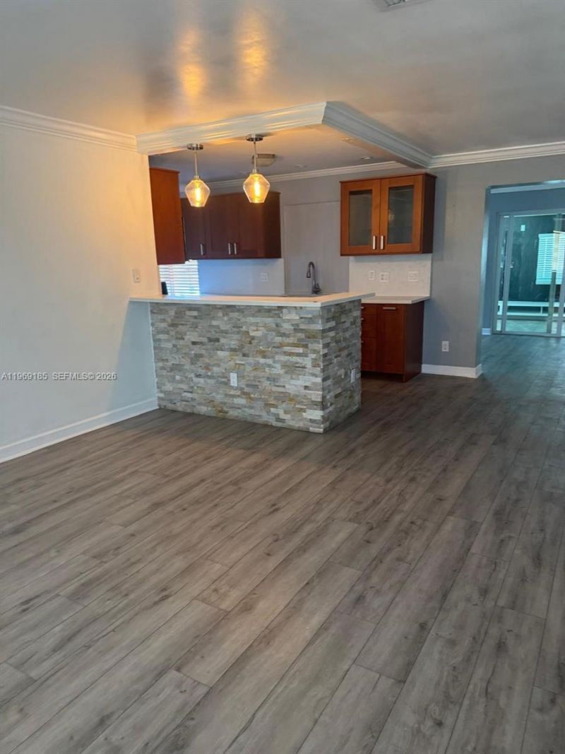 8201 NW 105th Ave , Tamarac, FL 33321 Photo