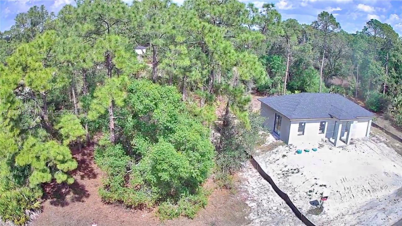 901 E 17th St, Lehigh Acres, FL 33972 Photo