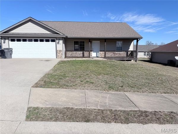 134 Kale Court, St Robert, MO 65584