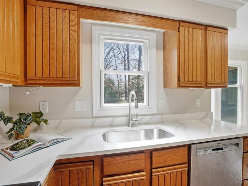 10768 Fallsington Court, Blue Ash, OH 45242 Photo 17