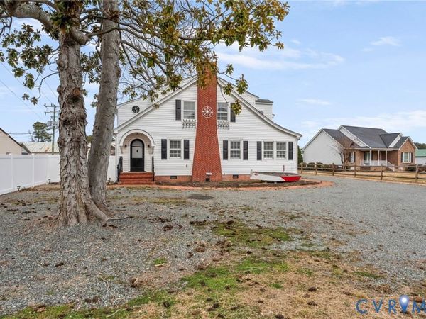 16225 General Puller Highway, Deltaville, VA 23043
