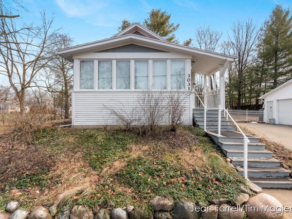 3031 S Rose Street, Kalamazoo, MI 49001