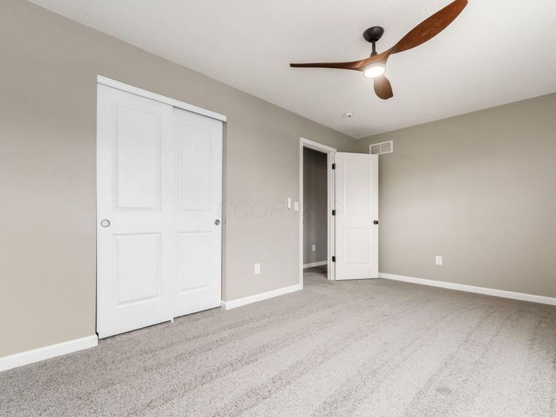 1180 Deansway Drive, Pataskala, OH 43062 Photo 32