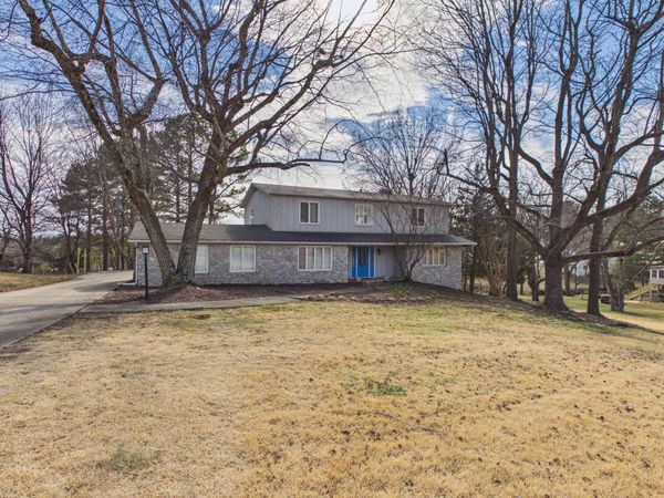 1006 W Sherman Avenue, Harrison, AR 72601