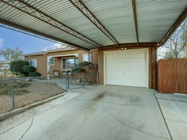 3217 La Veta Drive NE, Albuquerque, NM 87110