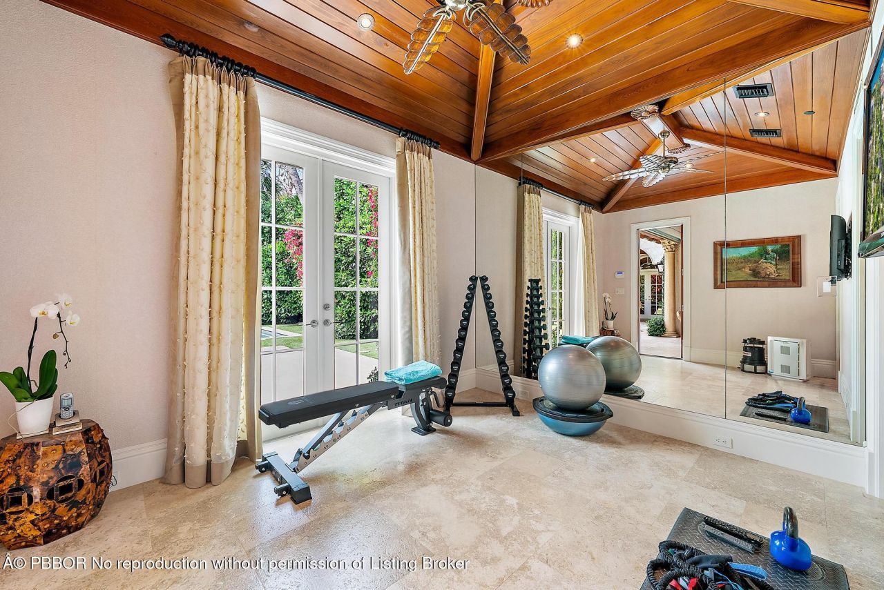 115 Gulfstream Road, Palm Beach, FL 33480 Photo