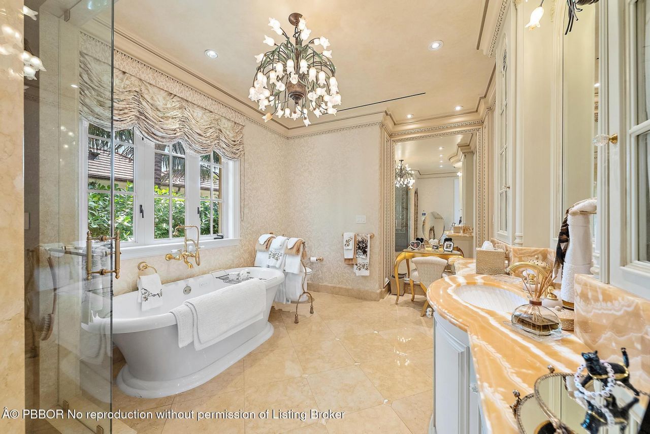 115 Gulfstream Road, Palm Beach, FL 33480 Photo