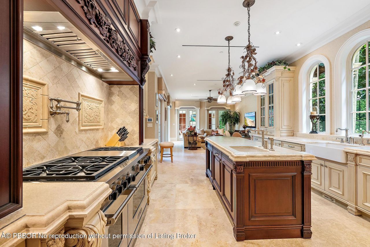 115 Gulfstream Road, Palm Beach, FL 33480 Photo