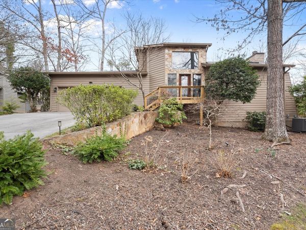 4240 Loch Highland Parkway NE, Roswell, GA 30075