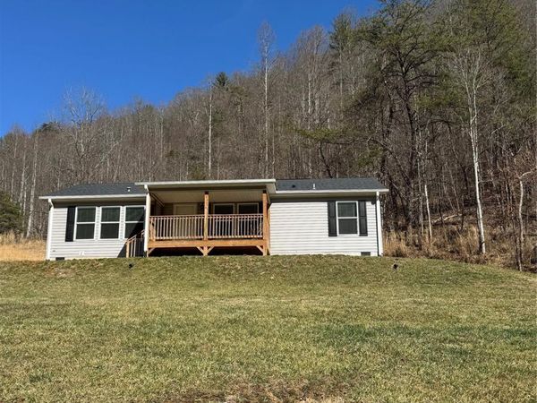 4958 Grapevine Road, Marshall, NC 28753